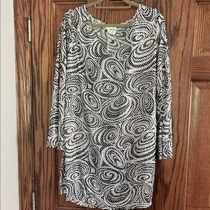 Stylish Black and White Patterned Dress